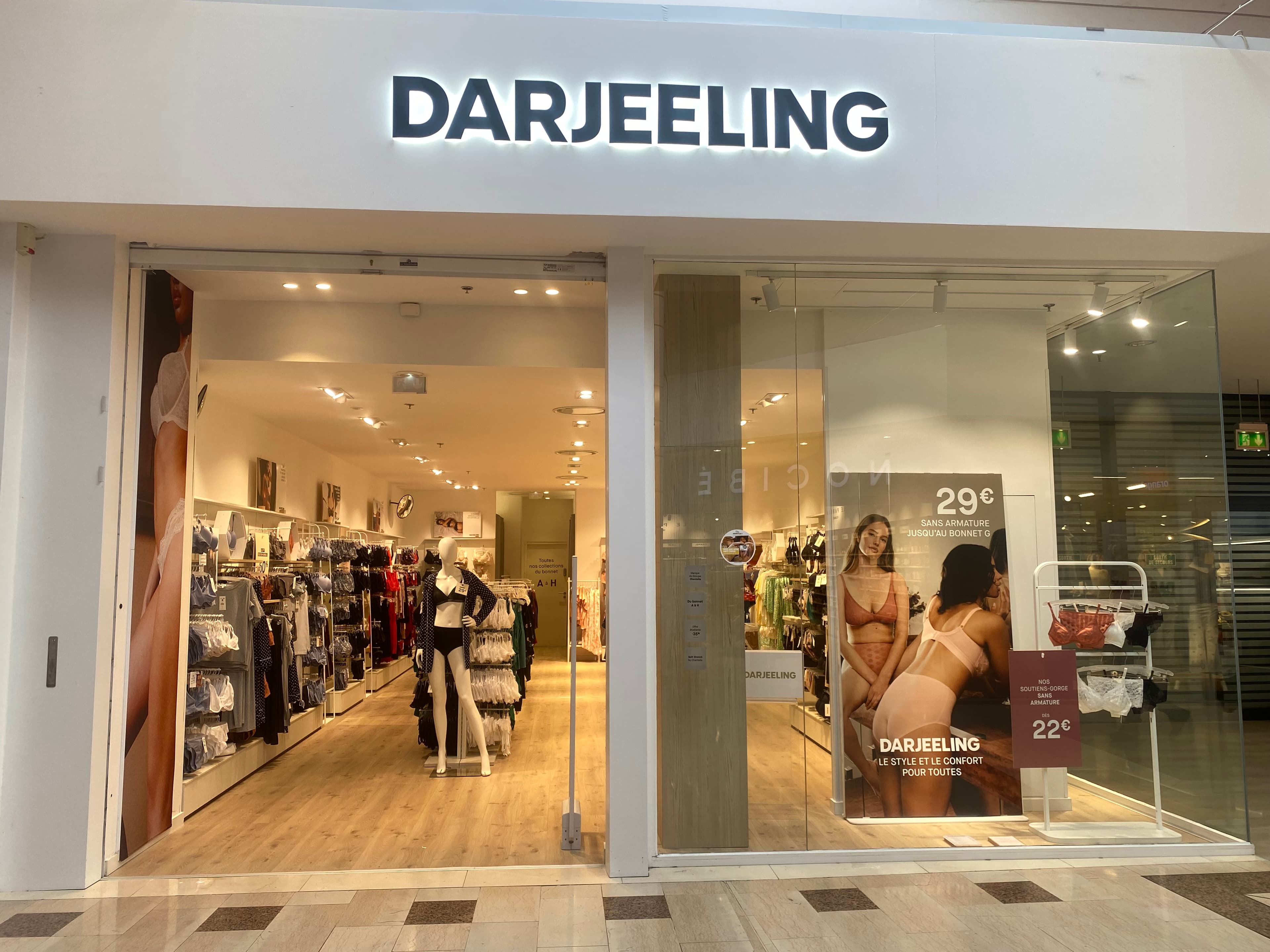 Darjeeling Mondeville image #0